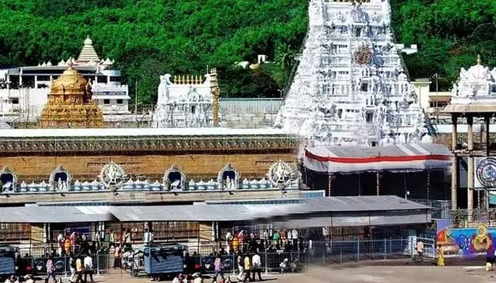 In Tirupati, SIT and CID are conducting investigations into adulterated ghee and Parakamani cases. SIT questioned Bolebaba Dairy directors and TTD EVO Dharmareddy, while CID is probing Ravikumar and his family over disproportionate assets.