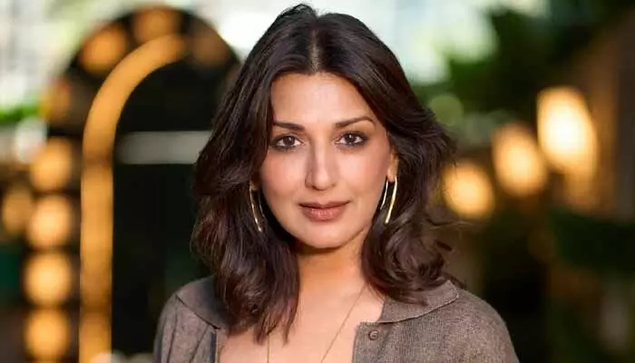 Sonali Bendre clarifies her natural healing remarks were personal experiences, not medical advice, amid online criticism.