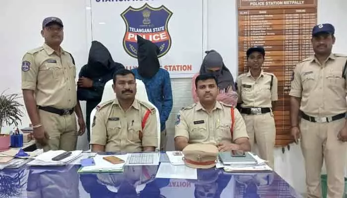 Metpally police busted a honey trap gang, arresting leader Korutla Raj and two others for blackmailing wealthy victims.