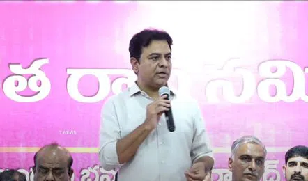 BRS leader KTR lashed out at CM Revanth Reddy over remarks on KCR, questioning his governance and silence on Palamuru project issues.